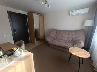 Гостиница Ольгинская Псков КОМФОРТ (двухкомнатный)-2